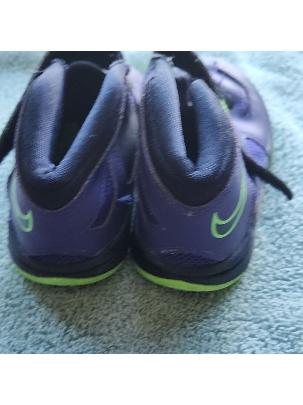 Nike Kids Sneakers in Purple and Neon Green - Picture 4 of 6